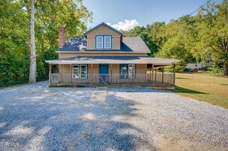1704 State Line Road, Elizabethton, TN 37643