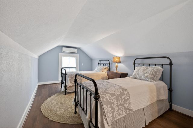 510 Dark Street, Brenham, TX 77833
