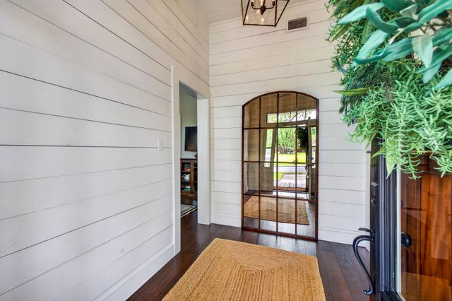 510 Dark Street, Brenham, TX 77833