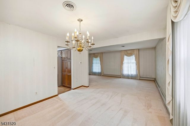 5 Halsey Rd, Montville Twp., NJ 07082