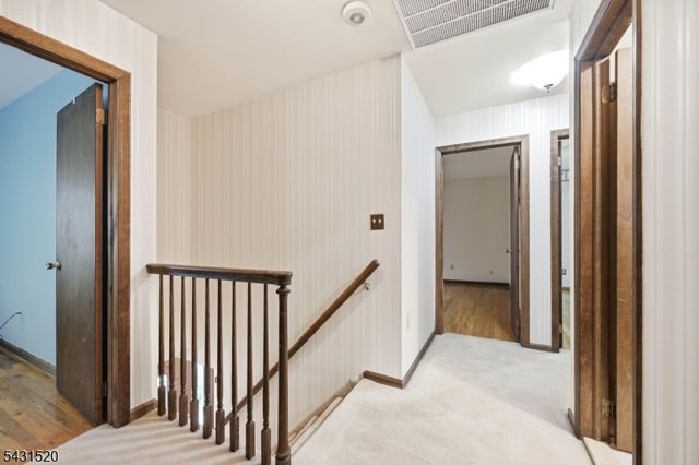 5 Halsey Rd, Montville Twp., NJ 07082