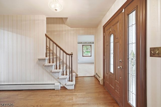 5 Halsey Rd, Montville Twp., NJ 07082