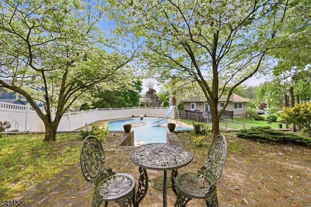 5 Halsey Rd, Montville Twp., NJ 07082