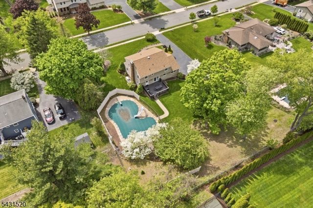 5 Halsey Rd, Montville Twp., NJ 07082