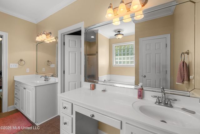 67 Woodside, Hattiesburg, MS 39402