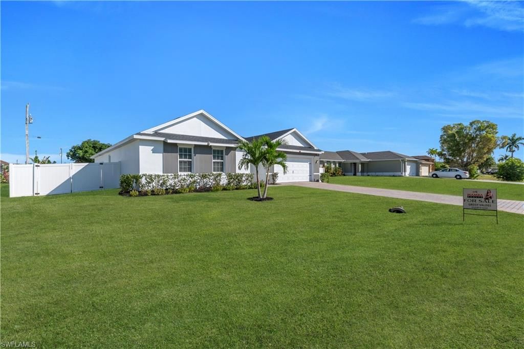 221 SW 21st TER, CAPE CORAL, FL 33991 — photo 4