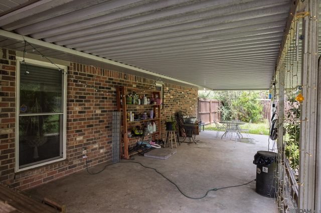113 Elmira Dr, Slaughter, LA 70777