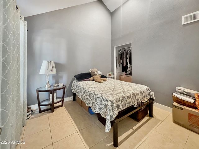 3719 E INVERNESS Avenue 103, Mesa, AZ 85206