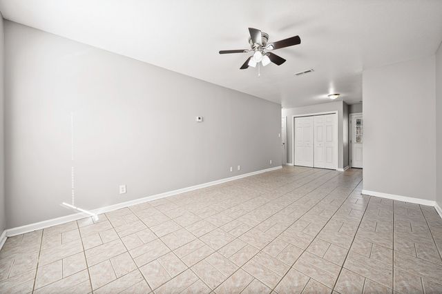 535 Lafayette Rd Apt G2, Clarksville, TN 37042