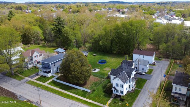 300 Wells Street, Johnstown, NY 12095