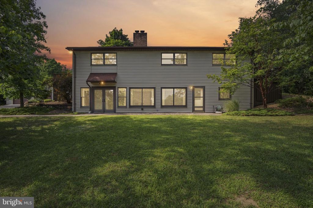 7366 WERTZVILLE RD, Carlisle, PA 17015
