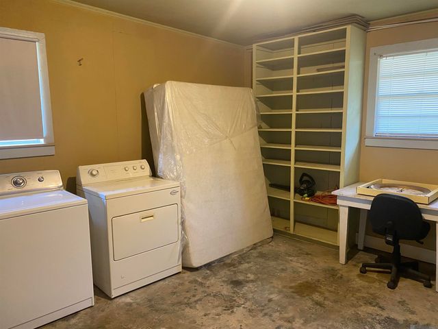 8104 Main St, Sorrento, LA 70778