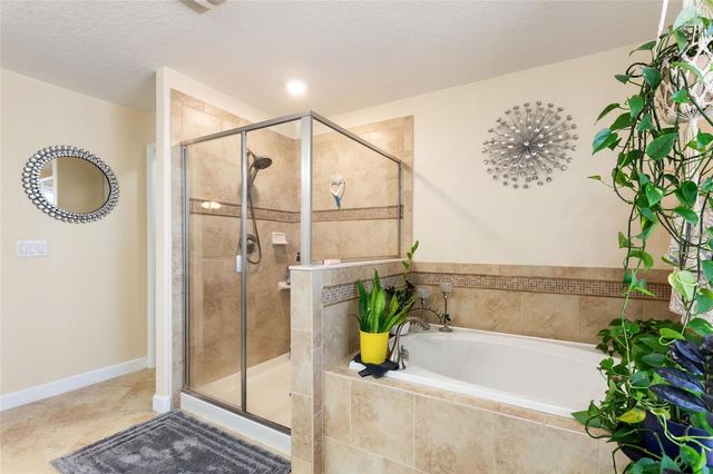 1319 GLENEAGLES LANE, Davenport, FL 33896