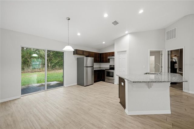 57 JUNIPER TRACK, Ocala, FL 34480