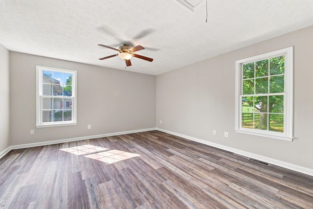106 COPPER ST, Edinburg, VA 22824
