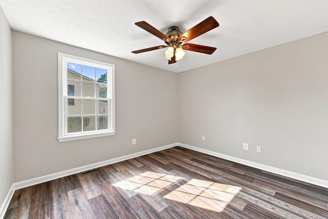 106 COPPER ST, Edinburg, VA 22824