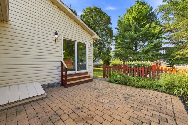 106 COPPER ST, Edinburg, VA 22824