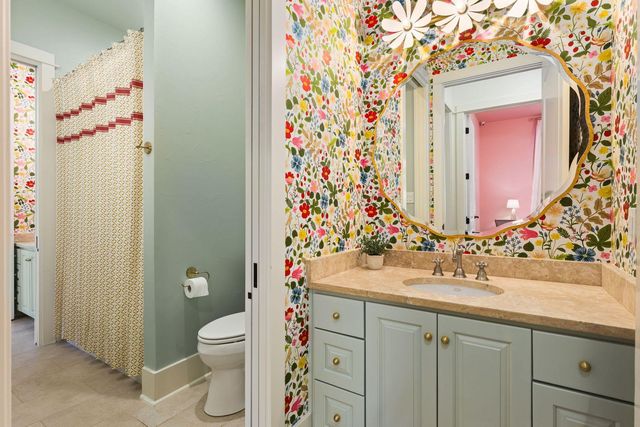 7825 Lynchburg DR, Austin, TX 78738