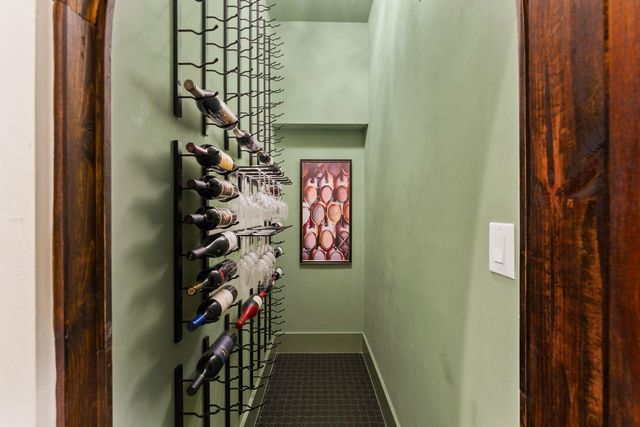 7825 Lynchburg DR, Austin, TX 78738