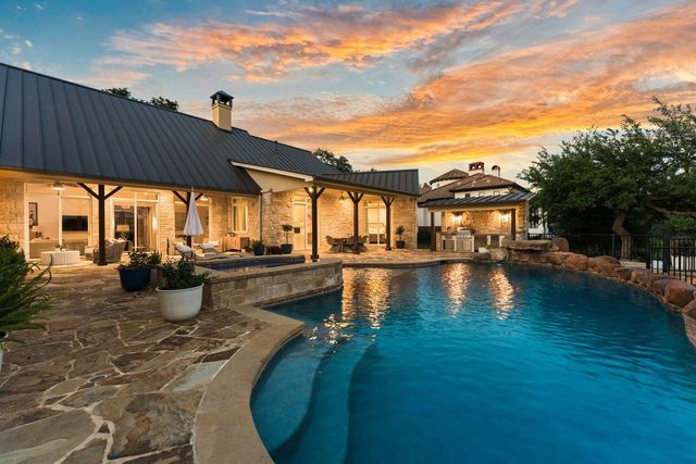 7825 Lynchburg DR, Austin, TX 78738