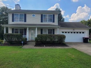 1034 Persimmon Ct, Clarksville, TN 37040