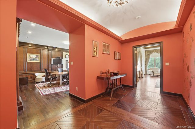 196 McLain Street, Bedford Corners, NY 10549