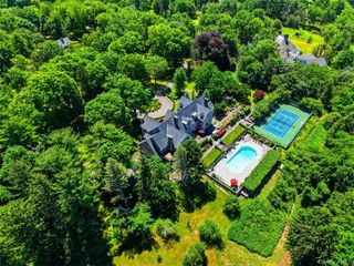 196 McLain Street, Bedford Corners, NY 10549