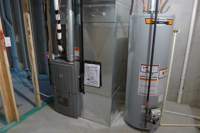 1822 S Stephanie St, Wichita, KS 67207