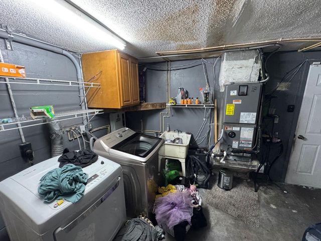 9040 CRABTREE LANE, Port Richey, FL 34668