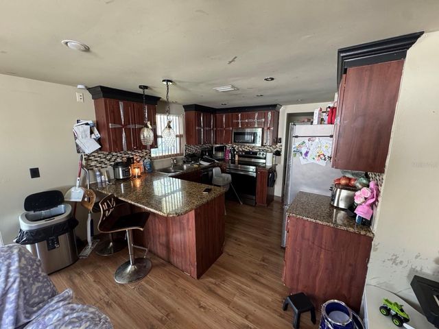 9040 CRABTREE LANE, Port Richey, FL 34668