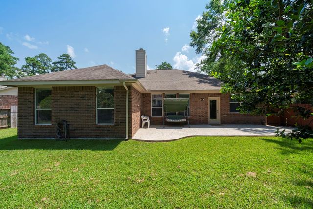 7 Caelin Court, The Woodlands, TX 77382