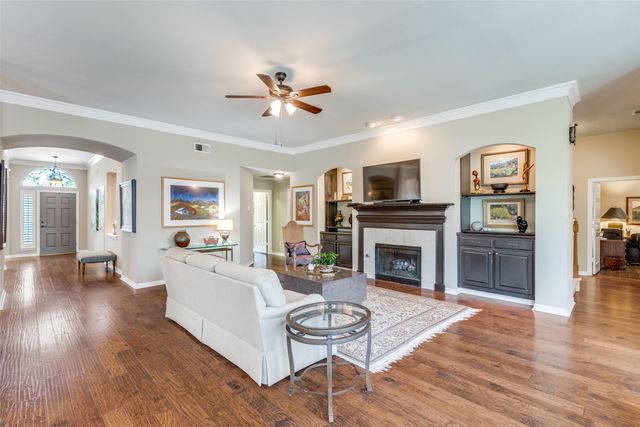 2812 Whitetail Court, Mckinney, TX 75072