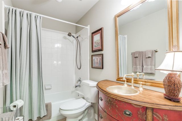 2812 Whitetail Court, Mckinney, TX 75072