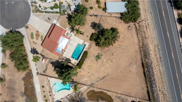 17656 Mockingbird Hill Circle, Riverside, CA 92504