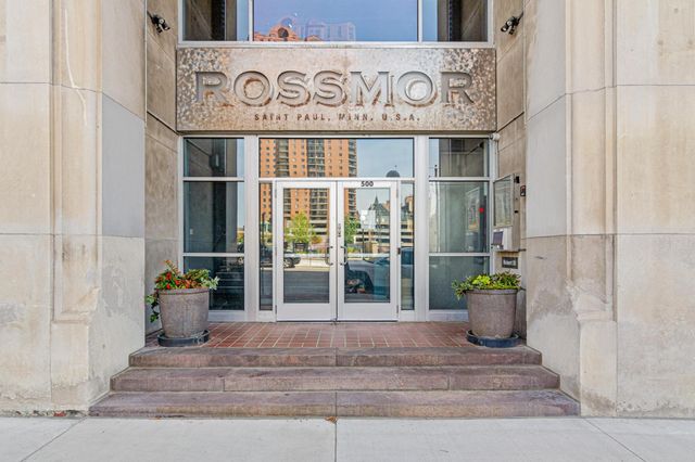 500 Robert Street N 401, Saint Paul, MN 55101