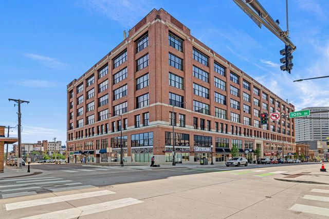 500 Robert Street N 401, Saint Paul, MN 55101