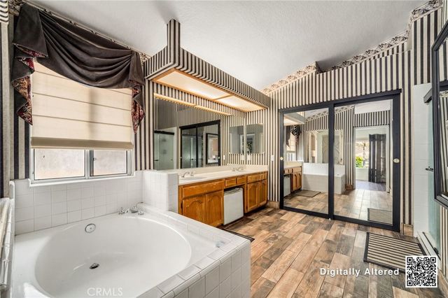 588 Hillsborough Way, Corona, CA 92879