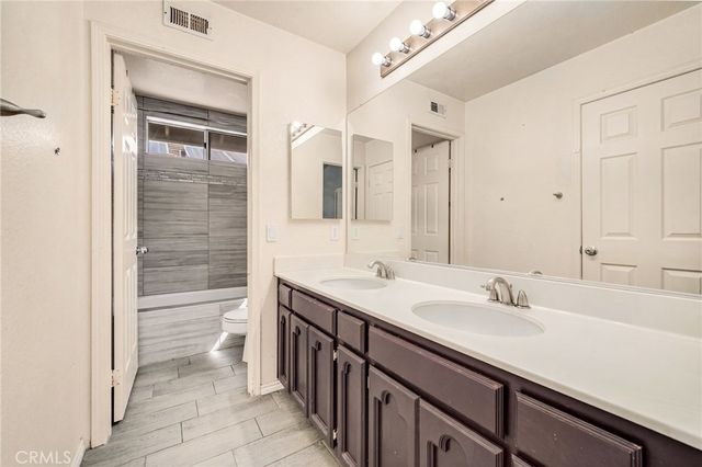 588 Hillsborough Way, Corona, CA 92879