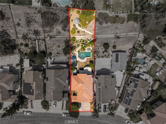 588 Hillsborough Way, Corona, CA 92879
