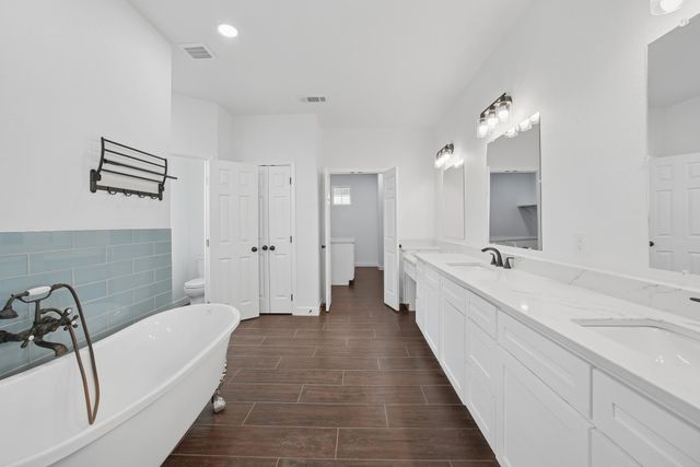 1224 Durham Lane, Cleburne, TX 76033
