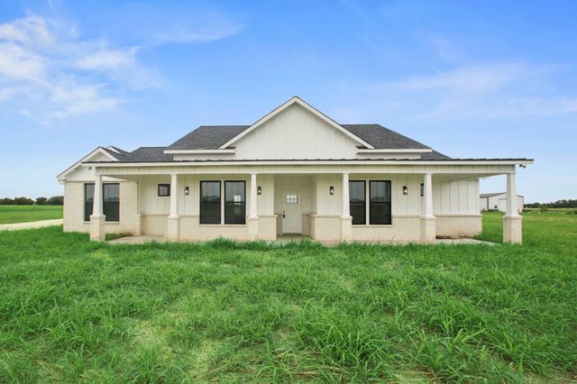 1224 Durham Lane, Cleburne, TX 76033