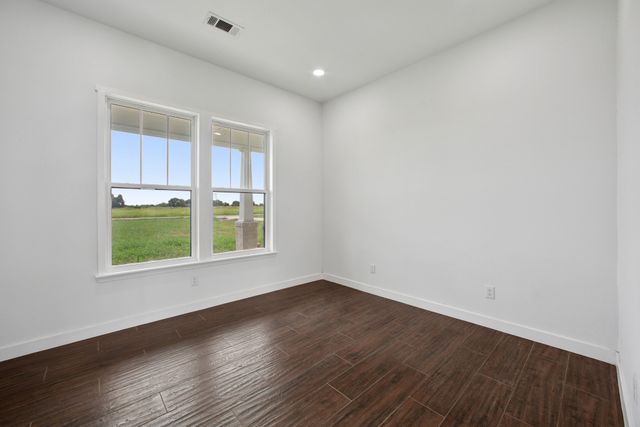 1224 Durham Lane, Cleburne, TX 76033
