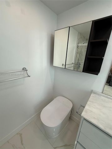 7350 SW 89th St 1602S, Miami, FL 33156