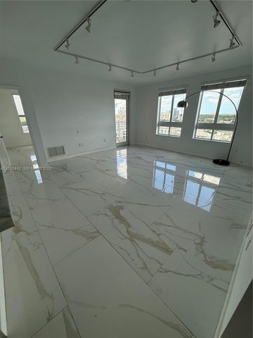 7350 SW 89th St 1602S, Miami, FL 33156