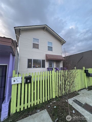 1920 Broadway, Everett, WA 98012