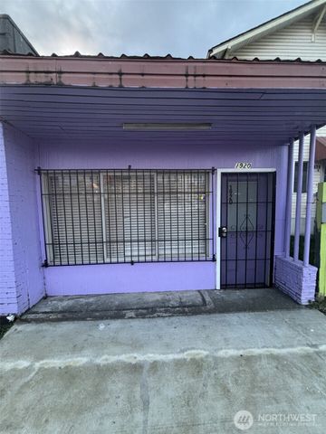 1920 Broadway, Everett, WA 98012