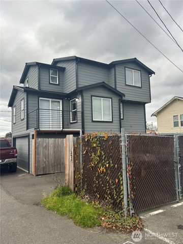 1920 Broadway, Everett, WA 98012