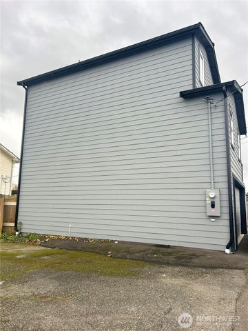 1920 Broadway, Everett, WA 98012