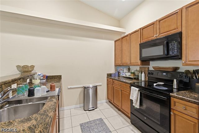 1018-1020 SE 24th AVE, Cape Coral, FL 33990