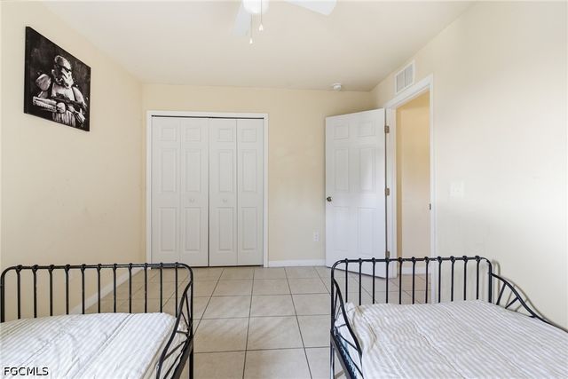 1018-1020 SE 24th AVE, Cape Coral, FL 33990
